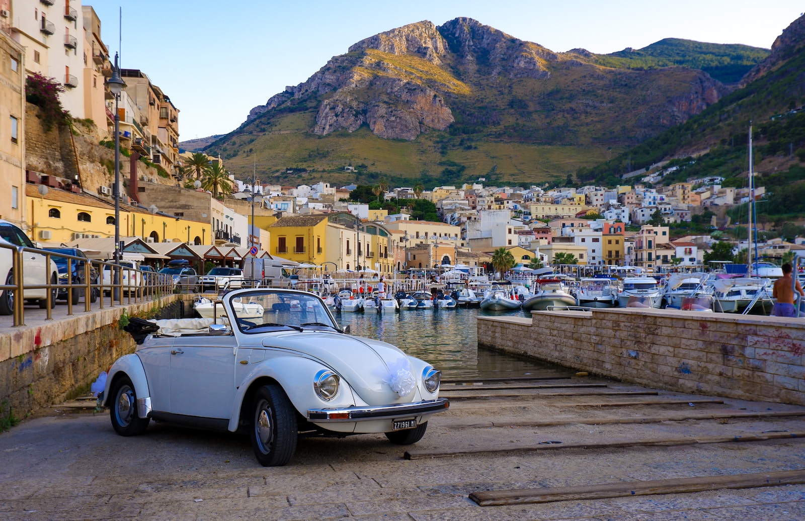 Combien de temps pour faire le tour de la Sicile en voiture ?